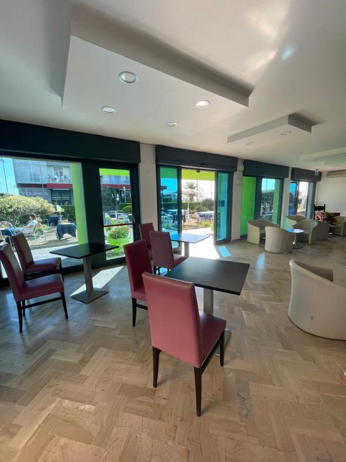 Hotel Diplomatic Bellaria-Igea Marina Extérieur photo